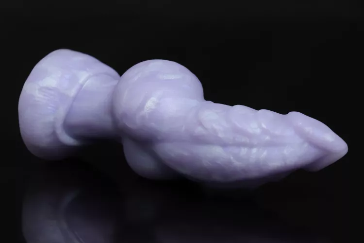 Random 10:57pm inventory check has blessed me with 3rd kind Fenrir in Small/Medium! Can’t WAIT!!