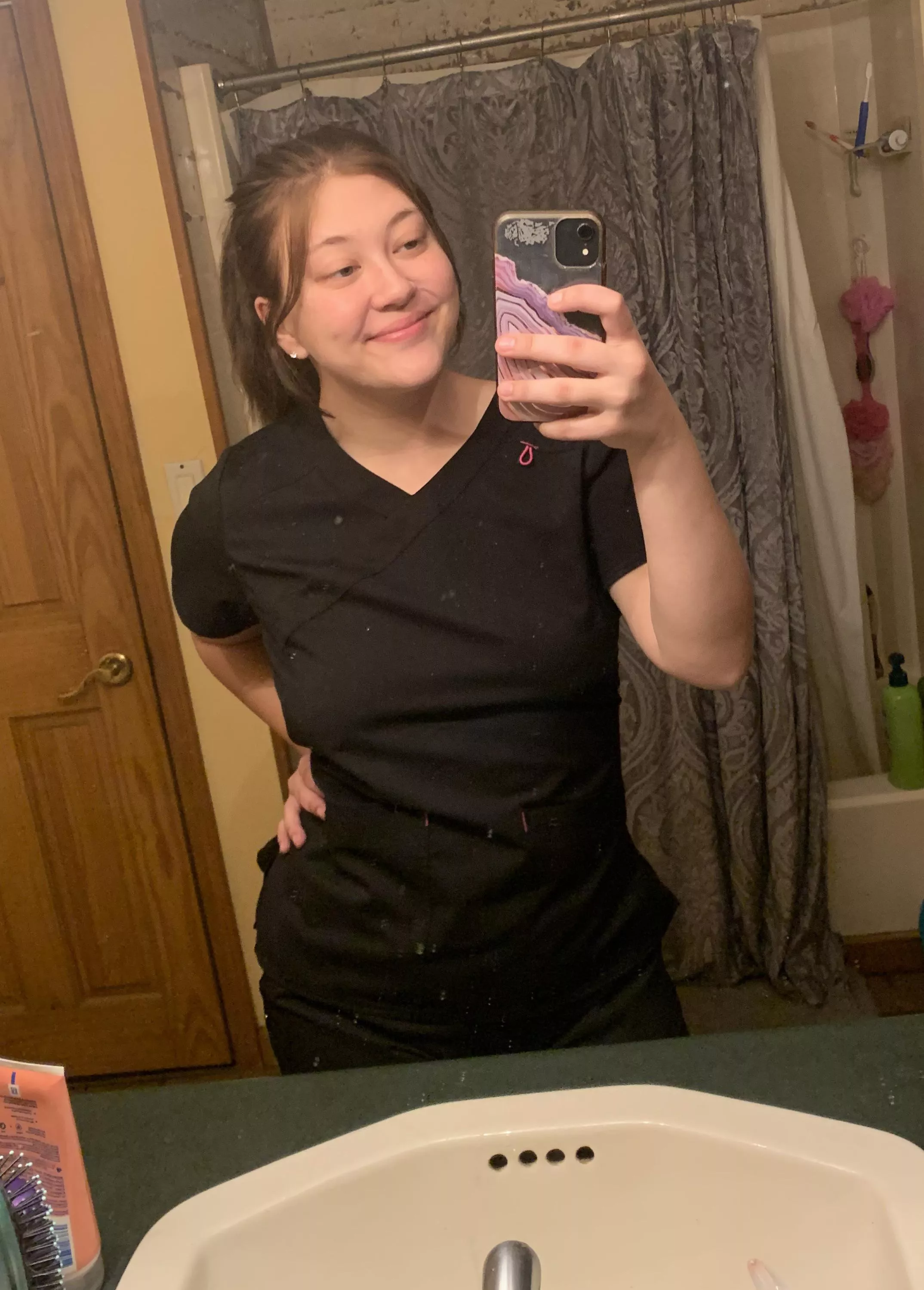 Refuse to wear a bra , even at work🤷‍♀️