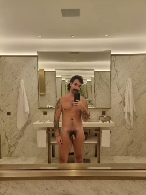 representing the more compact and anatomic softies, which we don't see a lot of around here 🦦