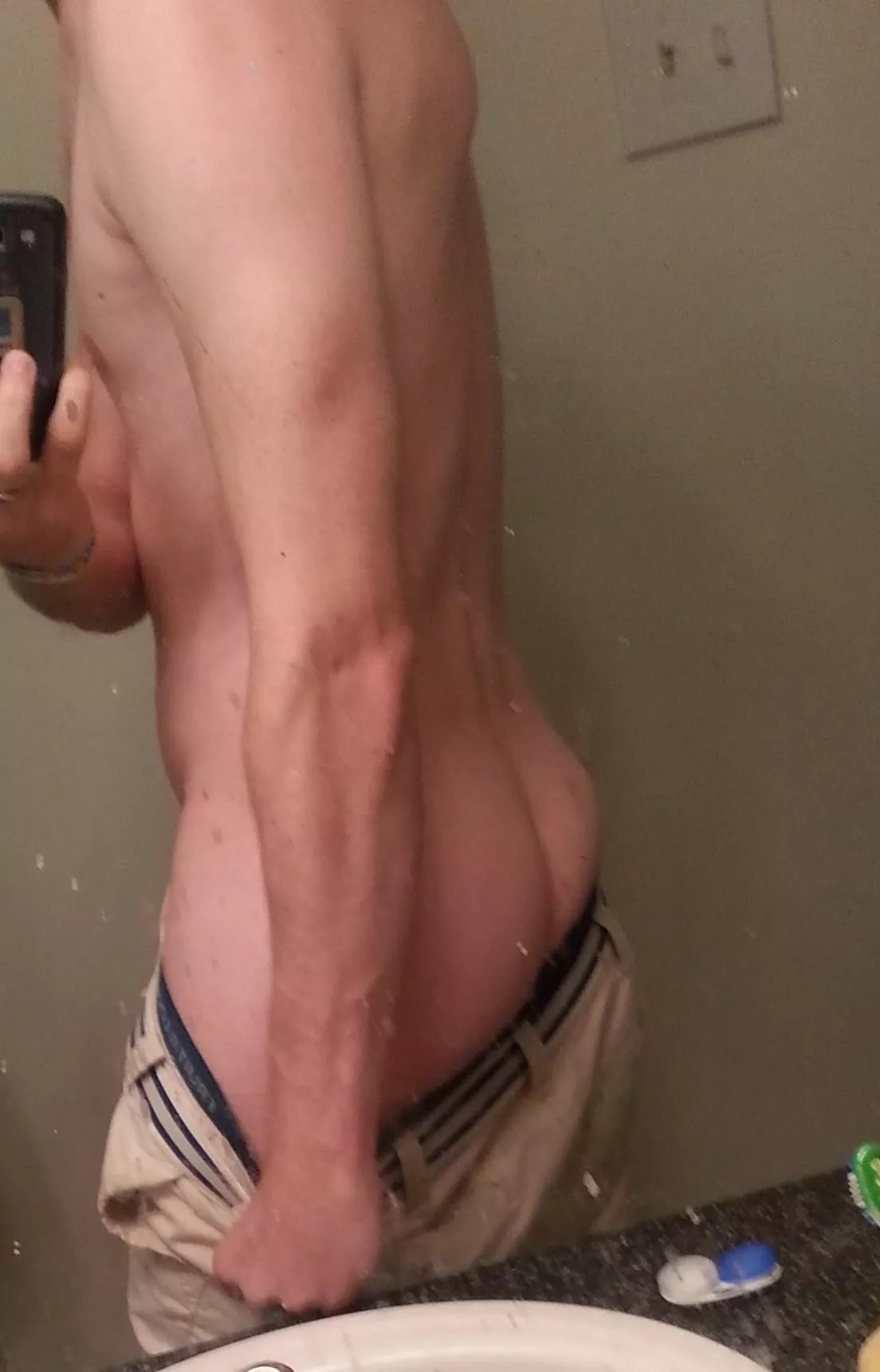 Sorry for the bonus cheeks 😉