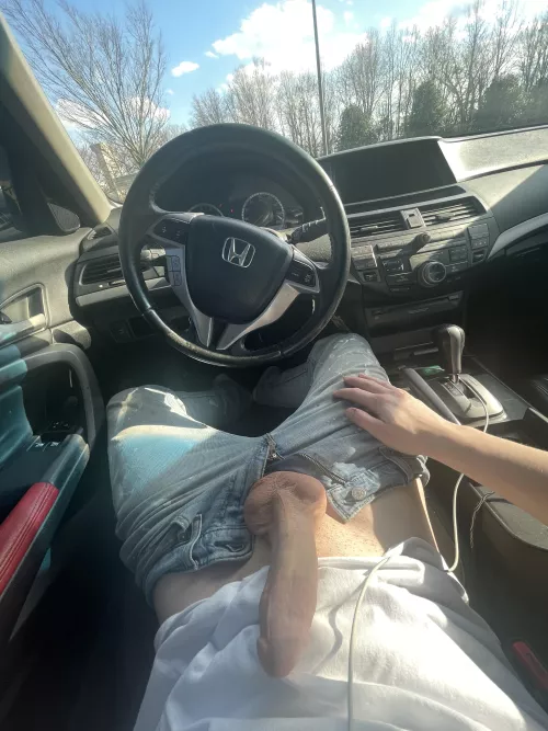 Suns out dick out or whatever the saying is 😉