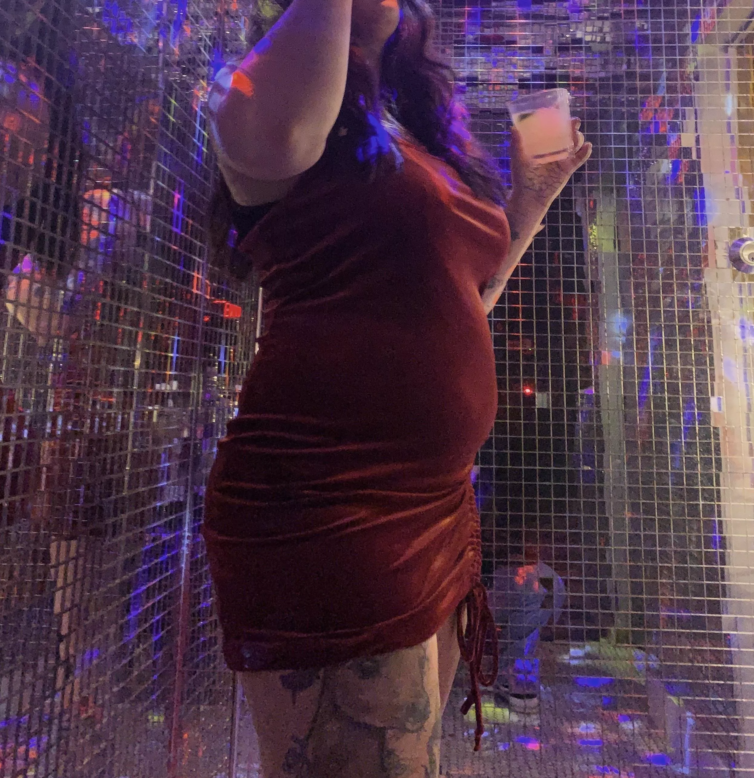 When your looking at your camera roll and realize how big you looked last night👀