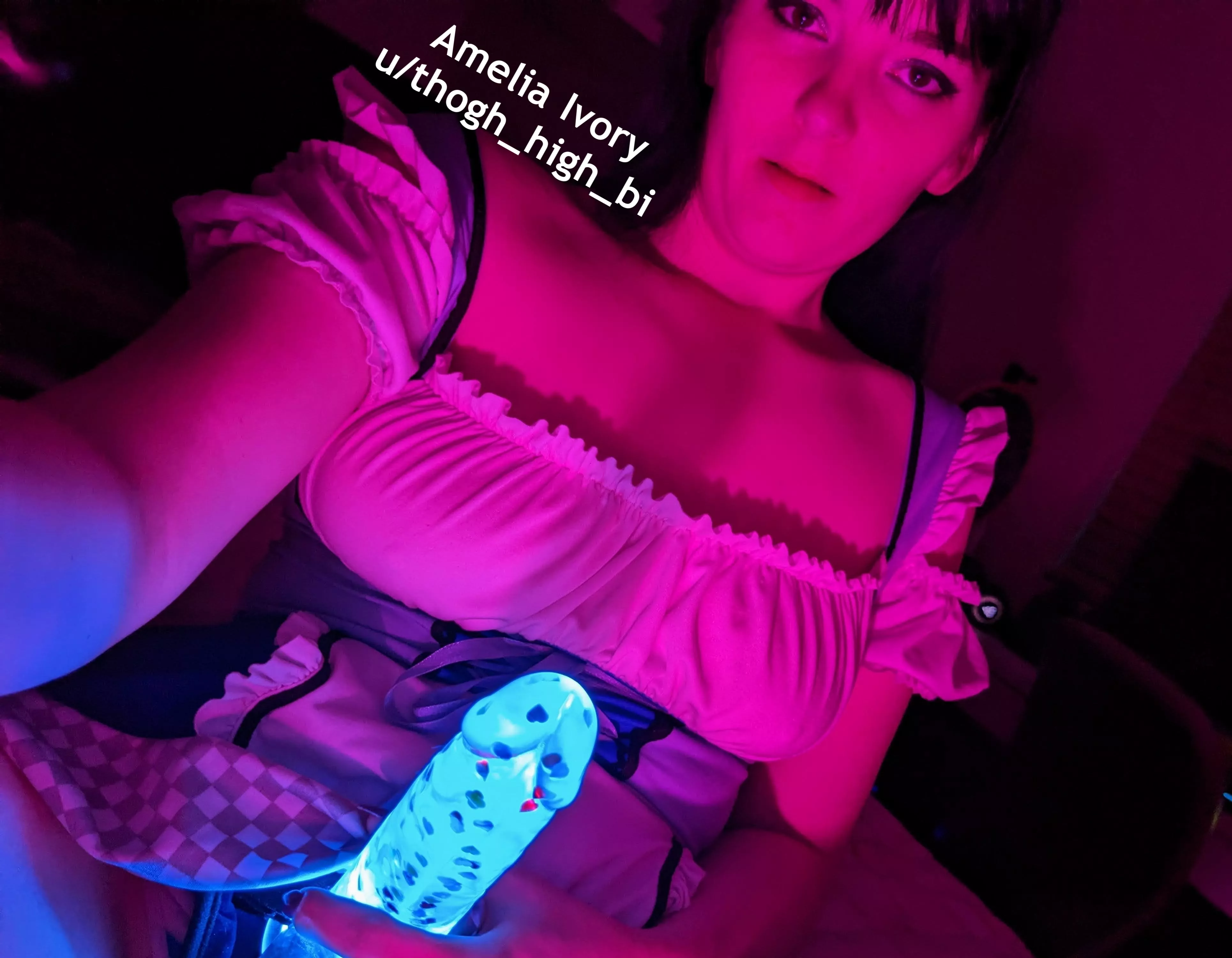Who wants my glowing cock?