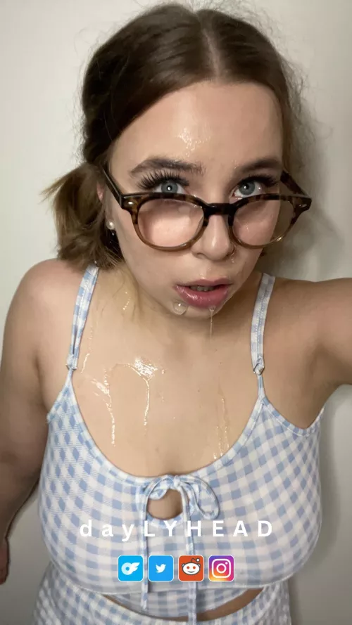 Will you clean my glasses for me? (dayLYHEAD Episode #011)