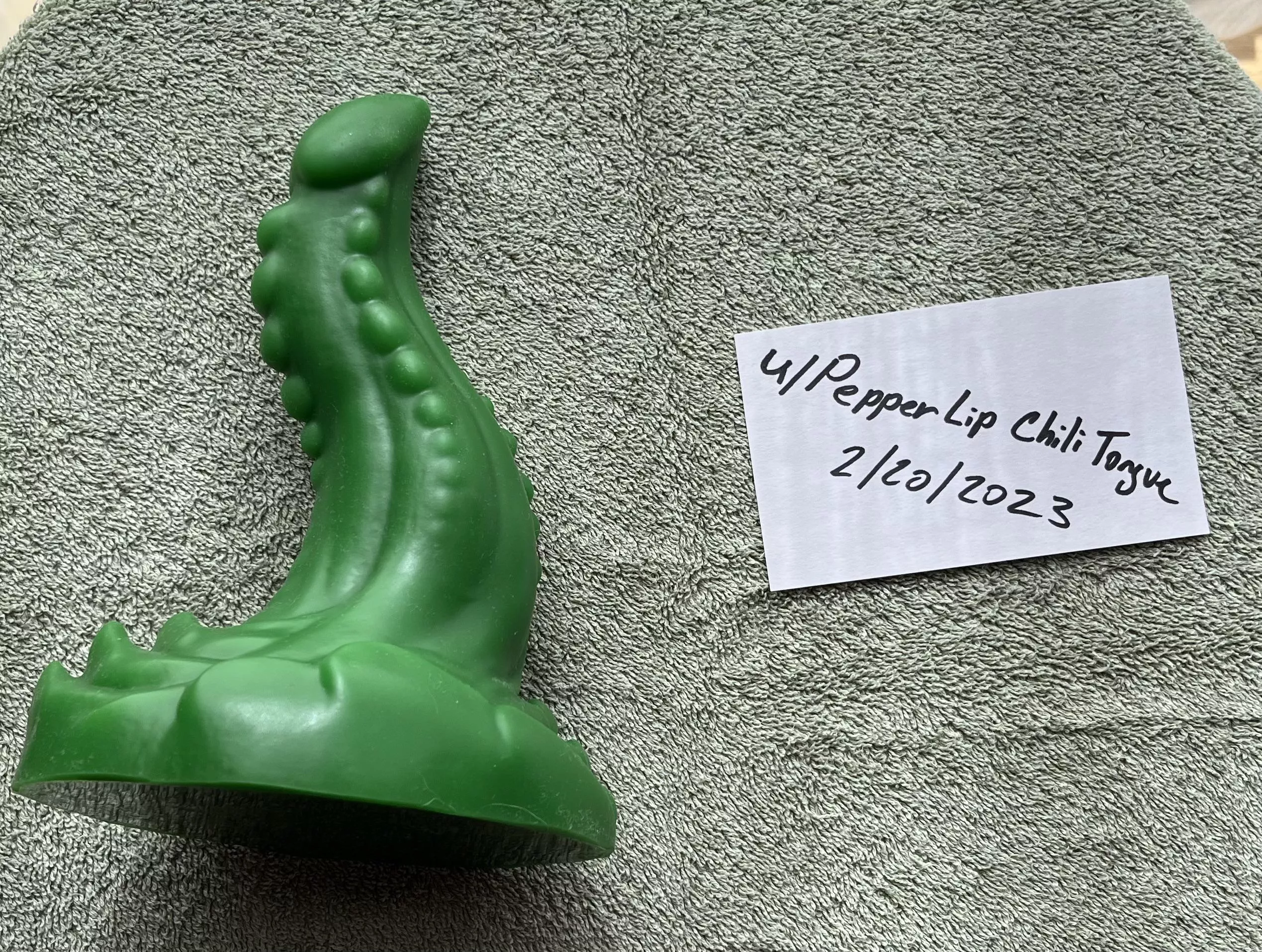 WTS Bad Dragon “Pretzal” (M/S) - $90 Shipped