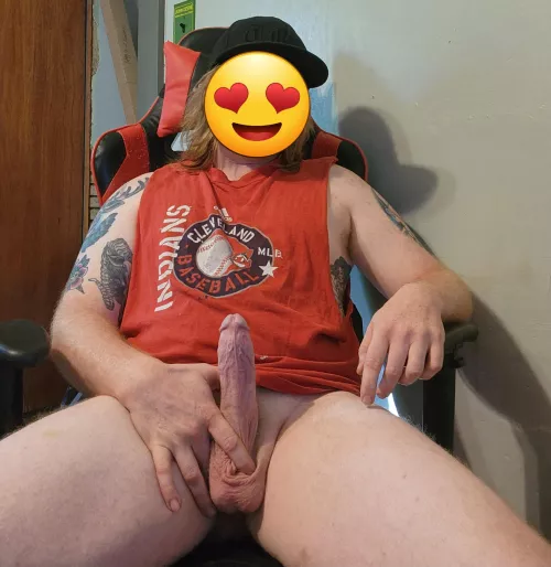 [31] Bi guy looking for some mouths and other holes to fill