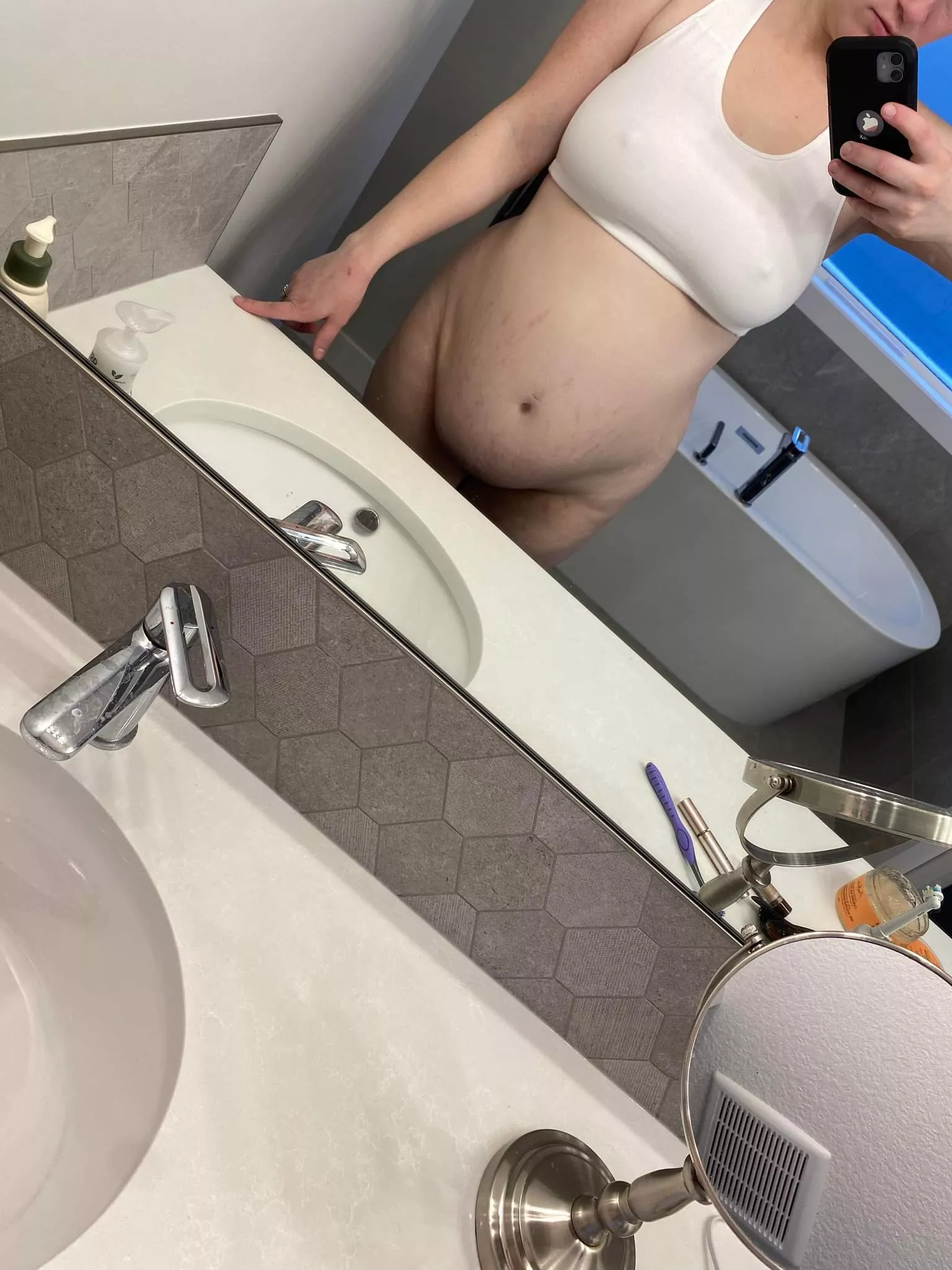 4 months along, want to see more?