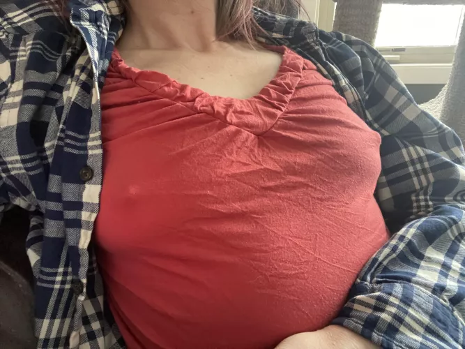 Braless… now and always ☺️