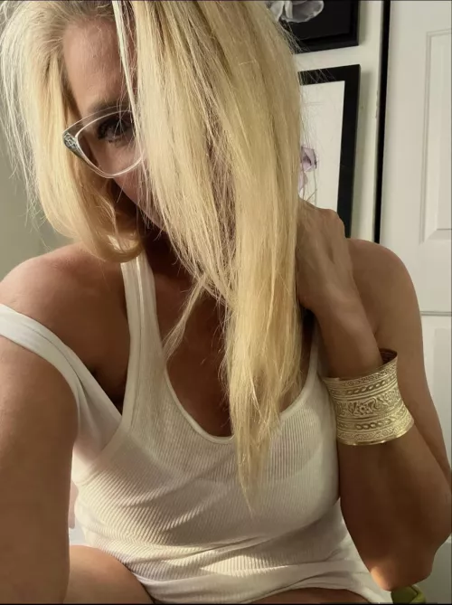 Come closer! I have a naughty secret