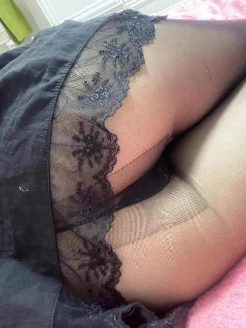 Do you want to lick through pantyhose?