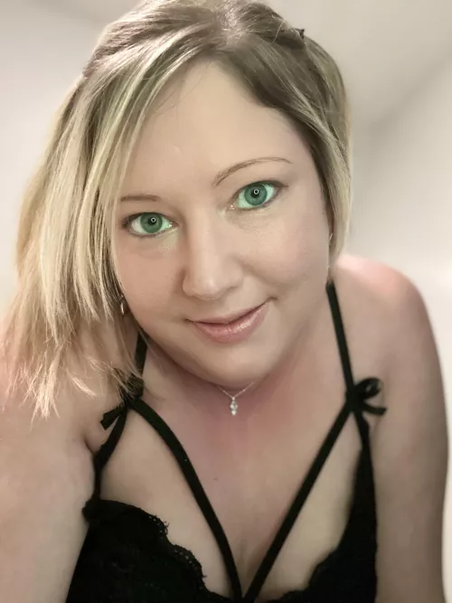 Feeling playful tonight ❤️‍🔥🥰