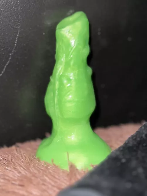 Got this as a freebie and was wondering if anyone knew the maker or the model…