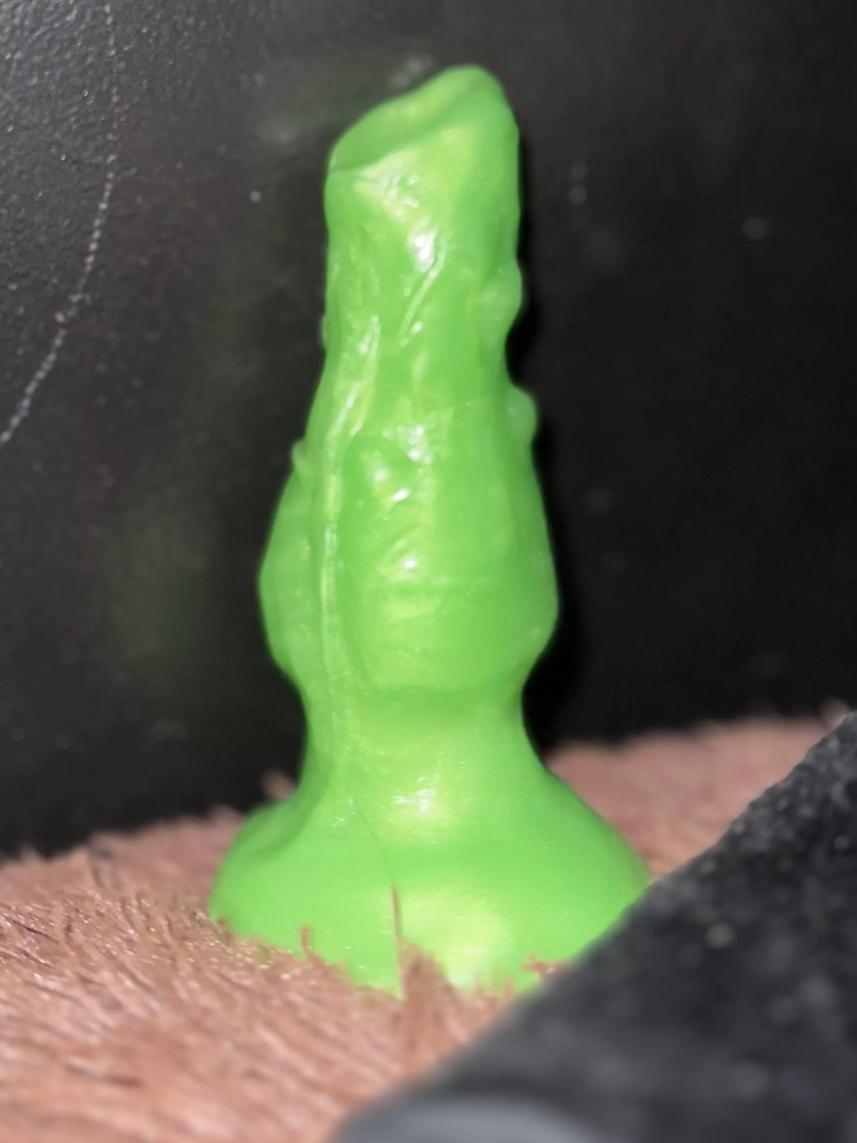 Got this as a freebie and was wondering if anyone knew the maker or the model…