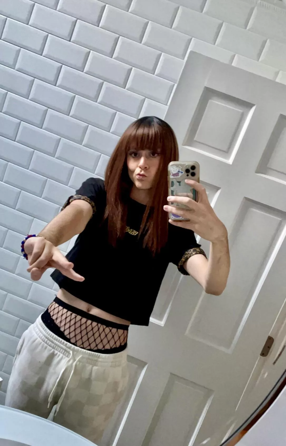 Hairy arms don’t care