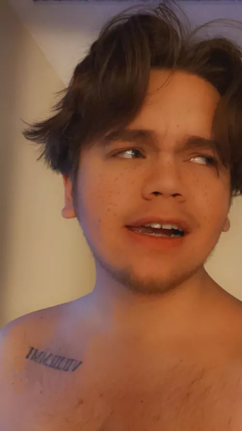 Home from a long day at work hows everyone else doin