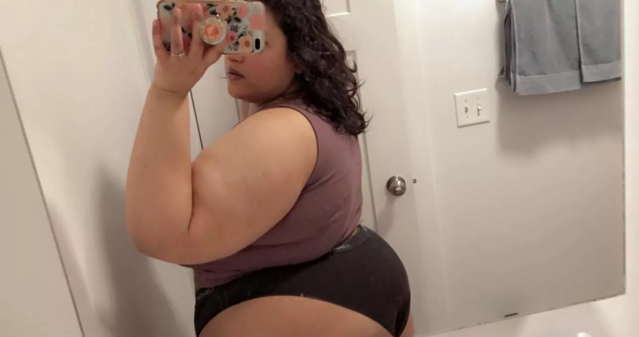 I’m Horny and wanna eat