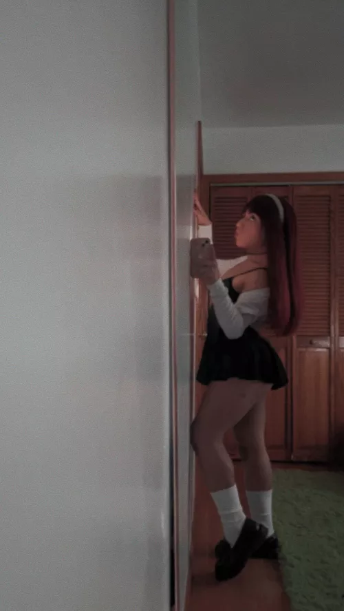 just a 4’9 trans latina ❤️