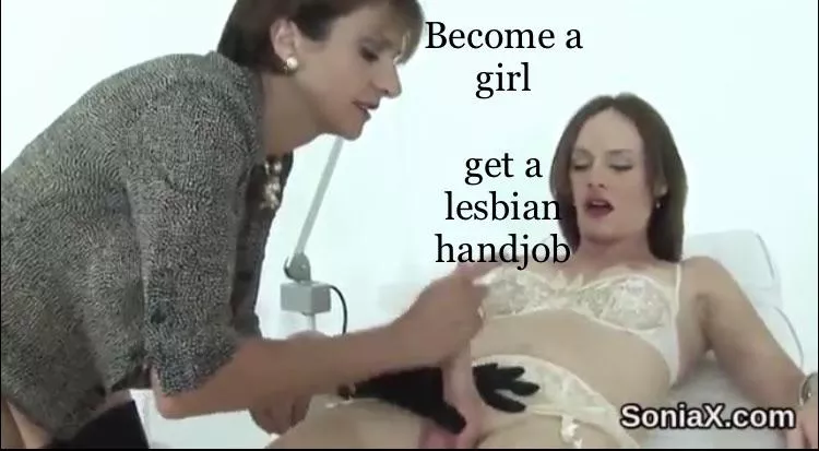 Lesbian penises get fapped