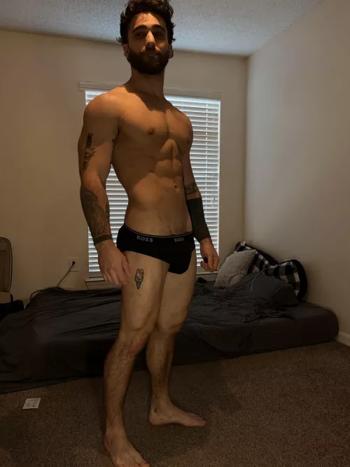 Minimal clothing to show the most 😜 what’s the next step?