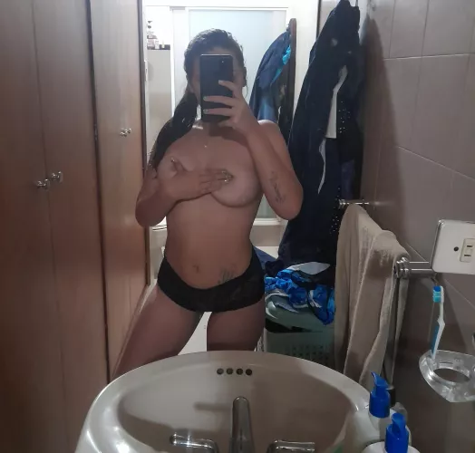 [Selling]🔥(20) years old [F] 🐇 latina lady looking for my SD♦️ (custom pics and vids 📸, private cam and sex tapes , sexting or GFE 🎀 ) i can verified ✔ Kik : Fanimendez_20 Snapchat : fanimendez354 (ONLY PAYPAL🤑)