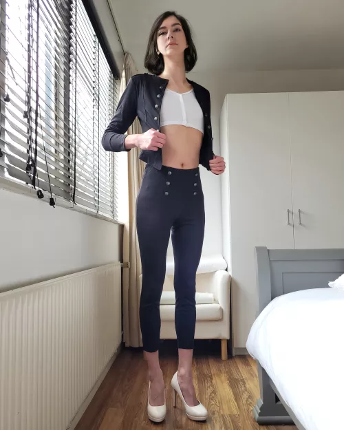 What do you think of this outfit?
