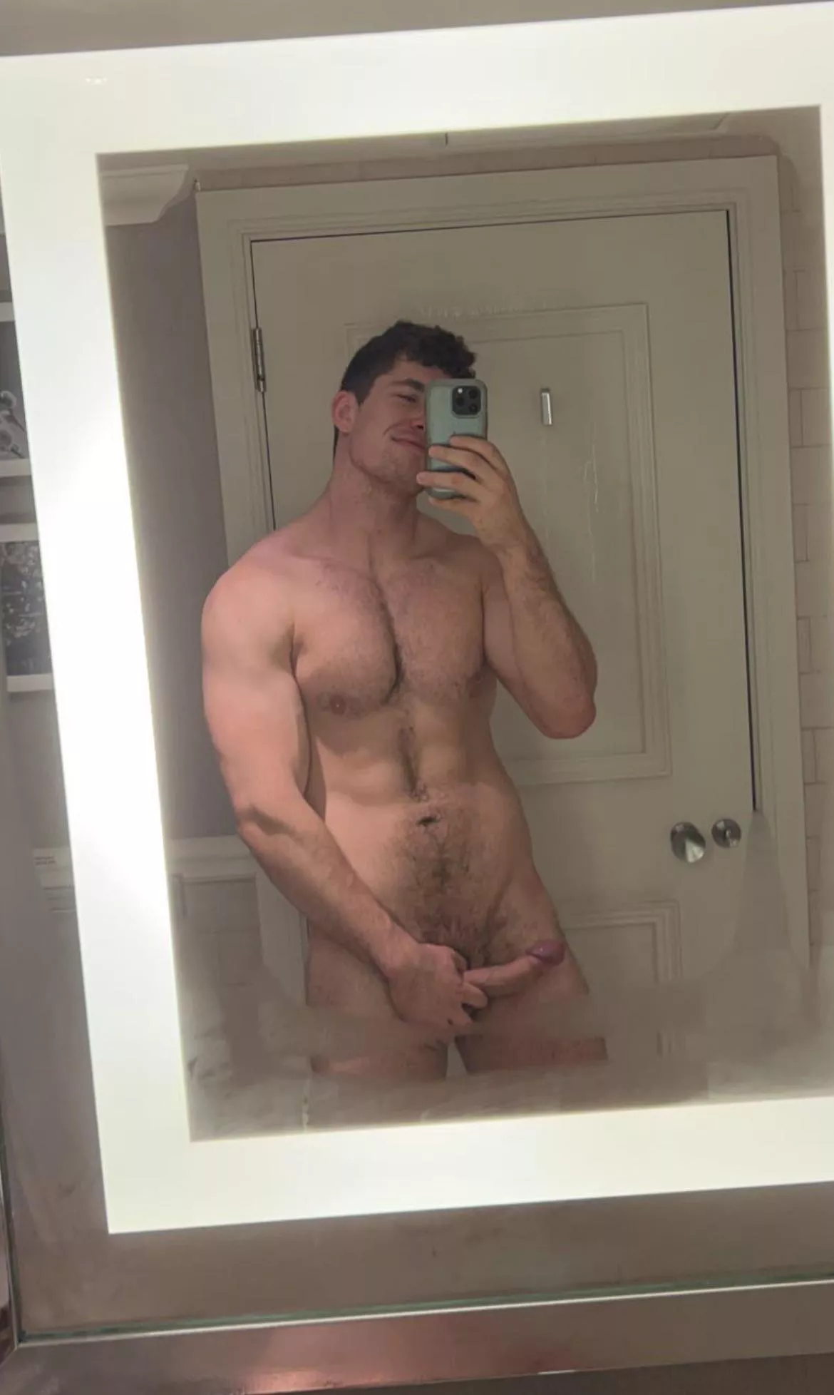 Would you suck me off fresh out of the shower?😈