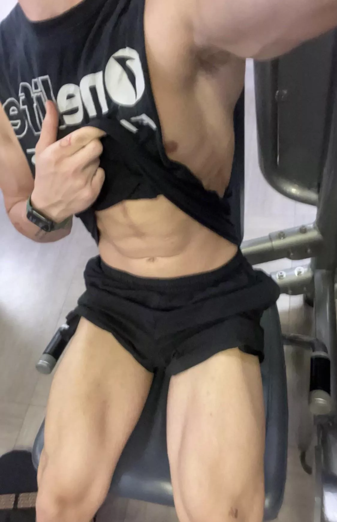 21 m big dick. Looking for hot boys. Send face or body for respons back. Snap: jasondule