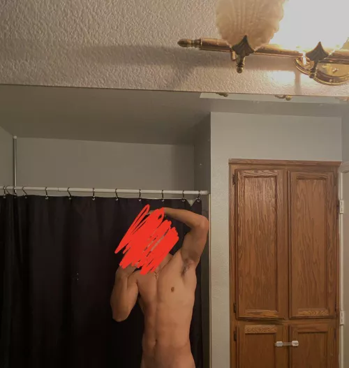 27 m j_smith956789 Arkansas Oklahoma off work. Need to bust before the gym. Armpits are hot. Little bro big bros. Daddy son. Flip flop