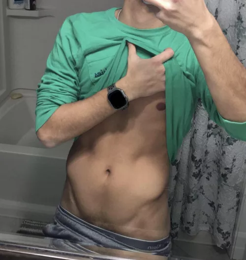 27 straight curious. Add me if you’re the same 18+ don’t add if you’re just going to snap a few & block. Looking for a longtime chat/trade buddy . Fit+ sc vinni2795 send pic & Asl with add