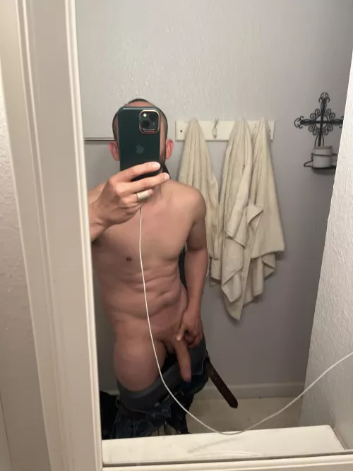 (37) daddy needs a friend tonight!