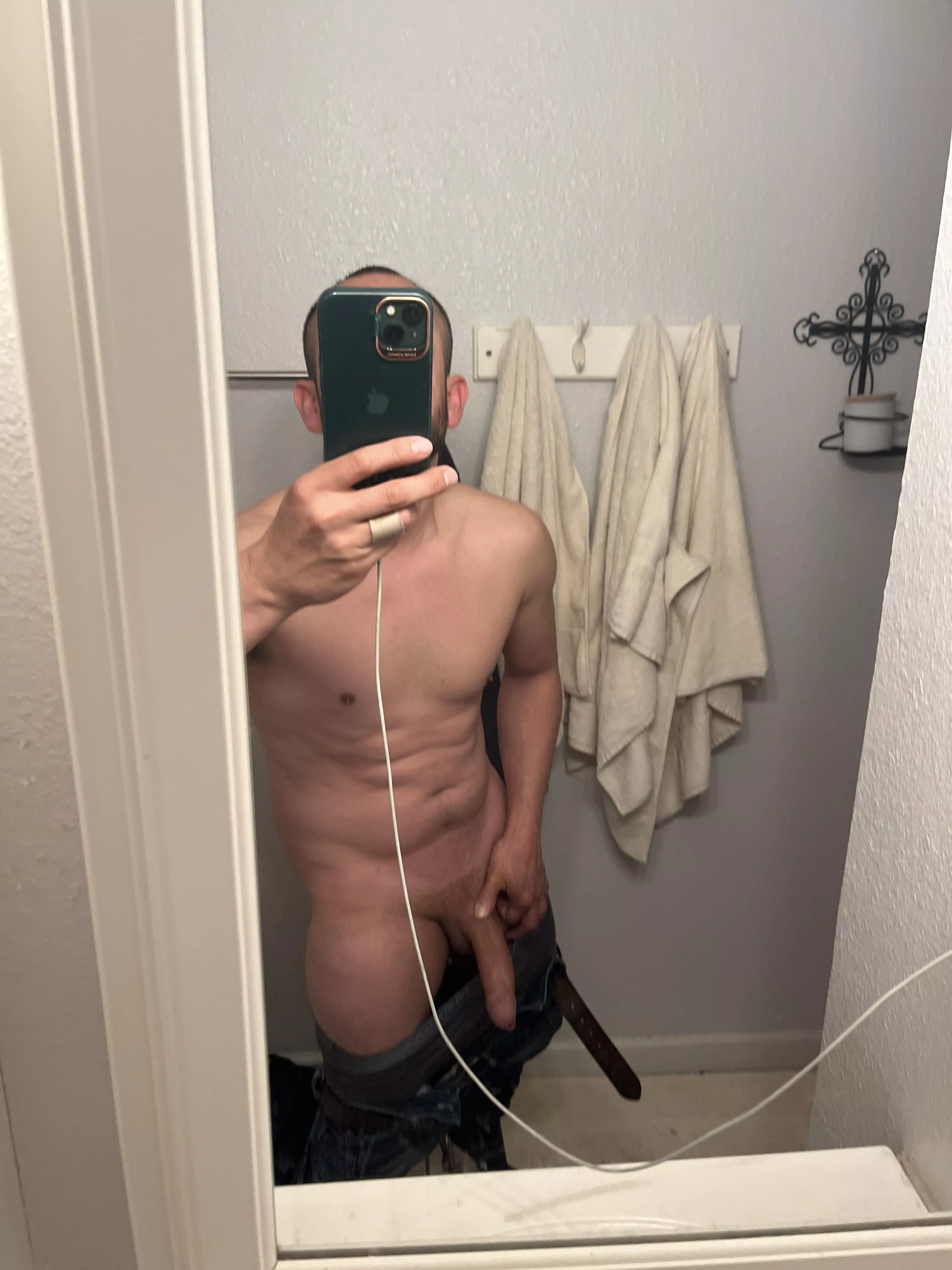 (37) daddy needs a friend tonight!