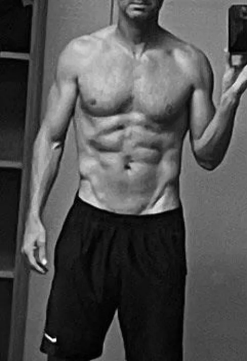 Artsy after a HIT session [M].