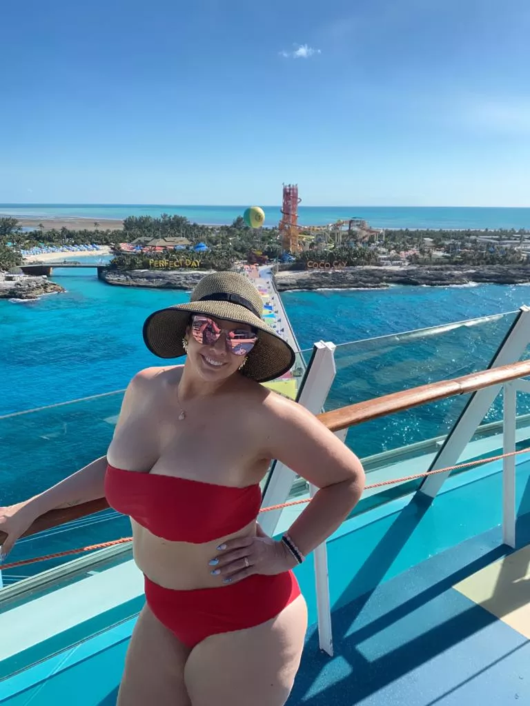 Cruising the Caribbean. How do I look?