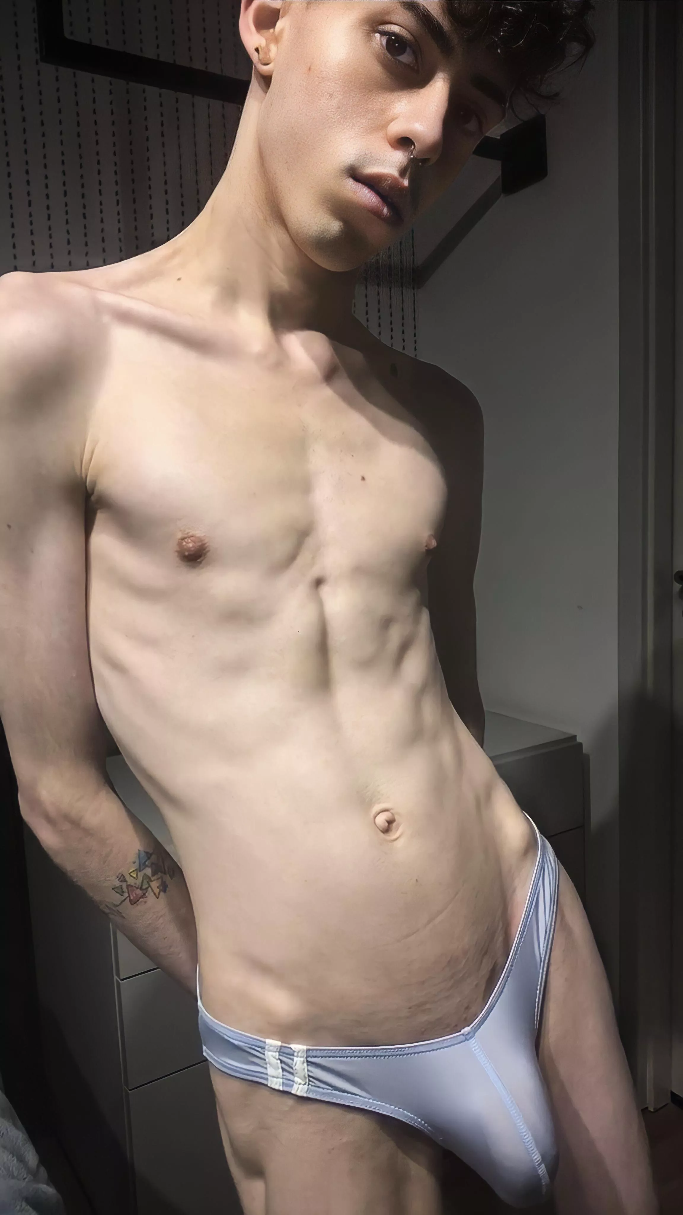 do you like skinny boys?