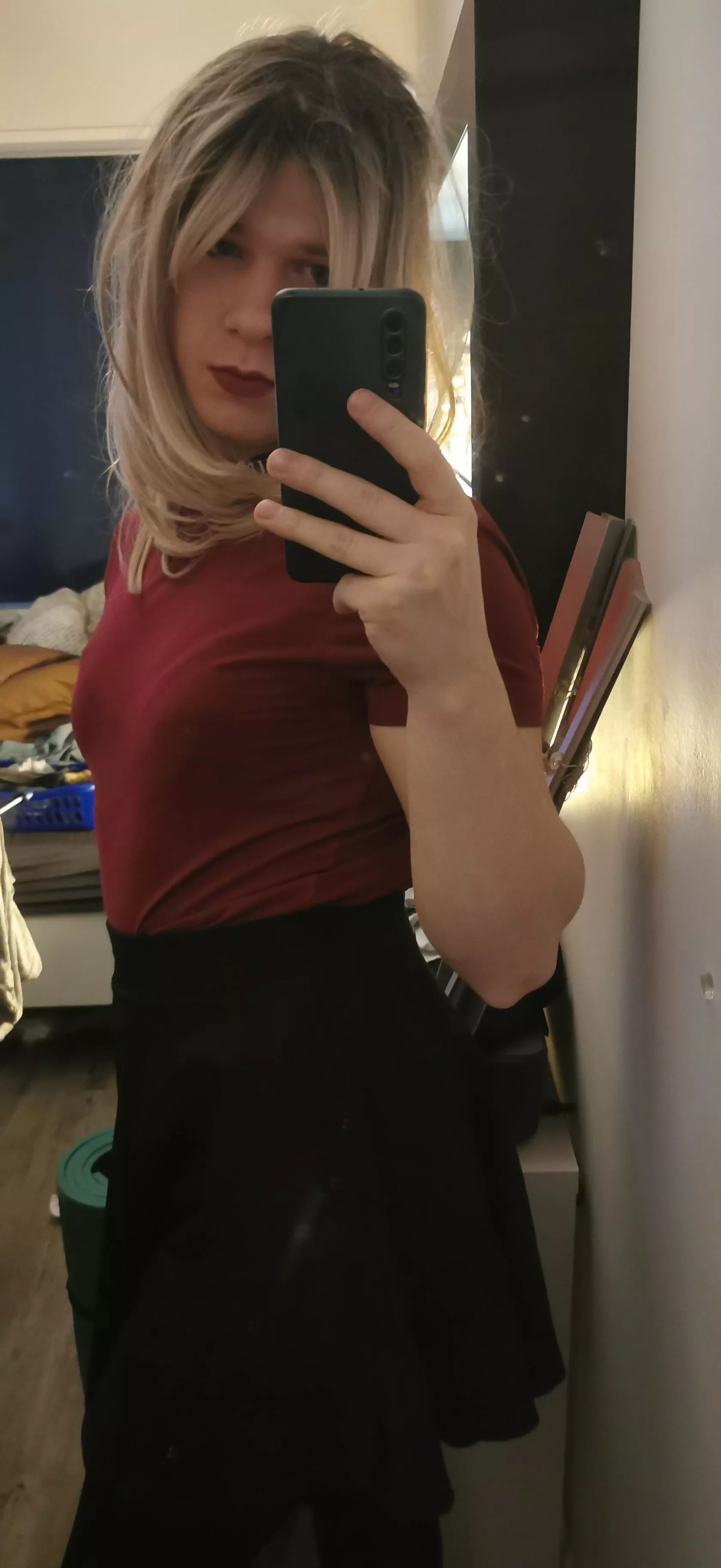 Do you think I'm cute?👉👈