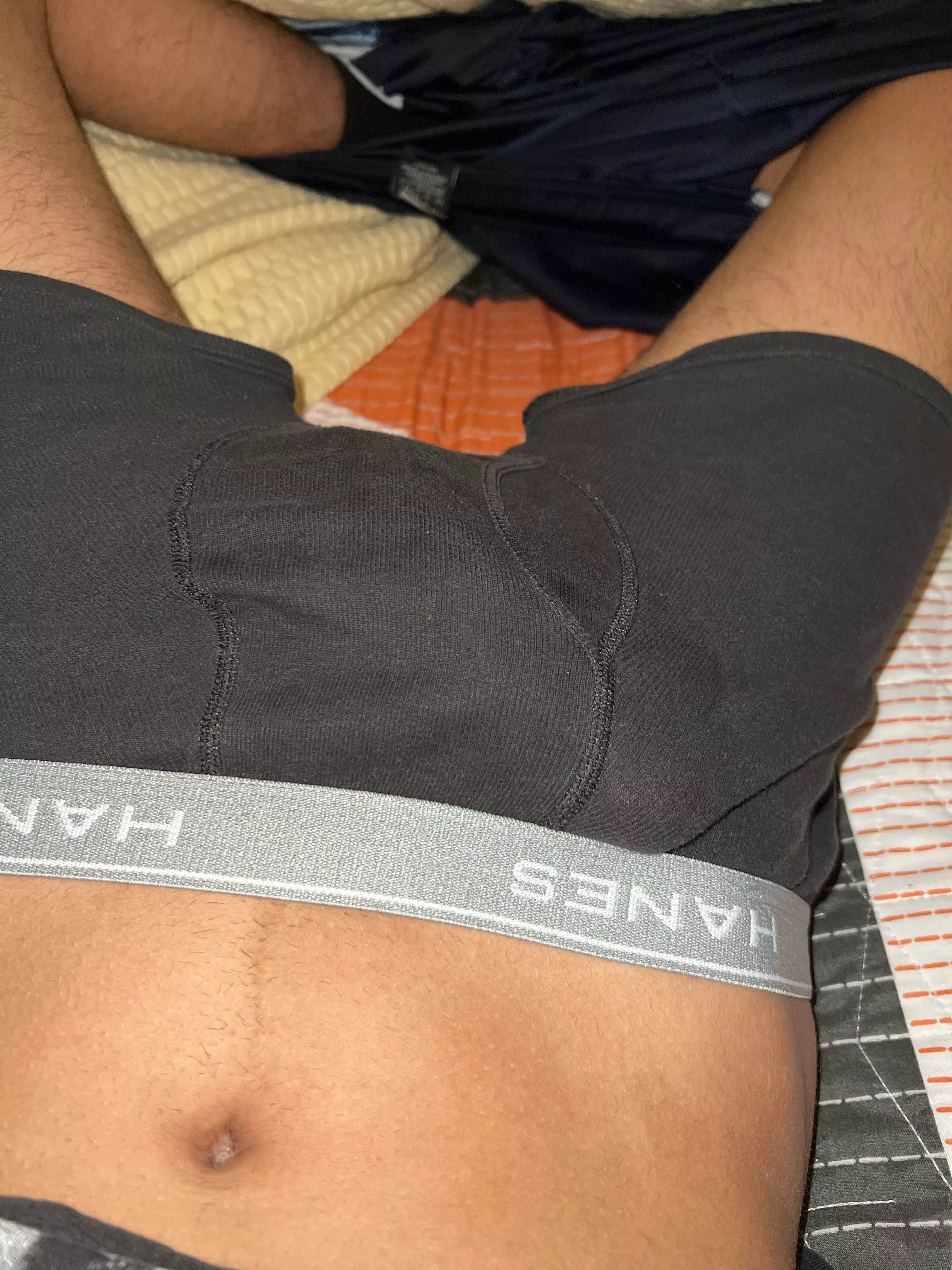 doing cum tribs and live jerk dm me