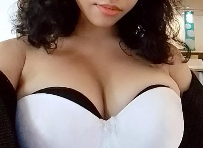 (f) lewd for today 🖤