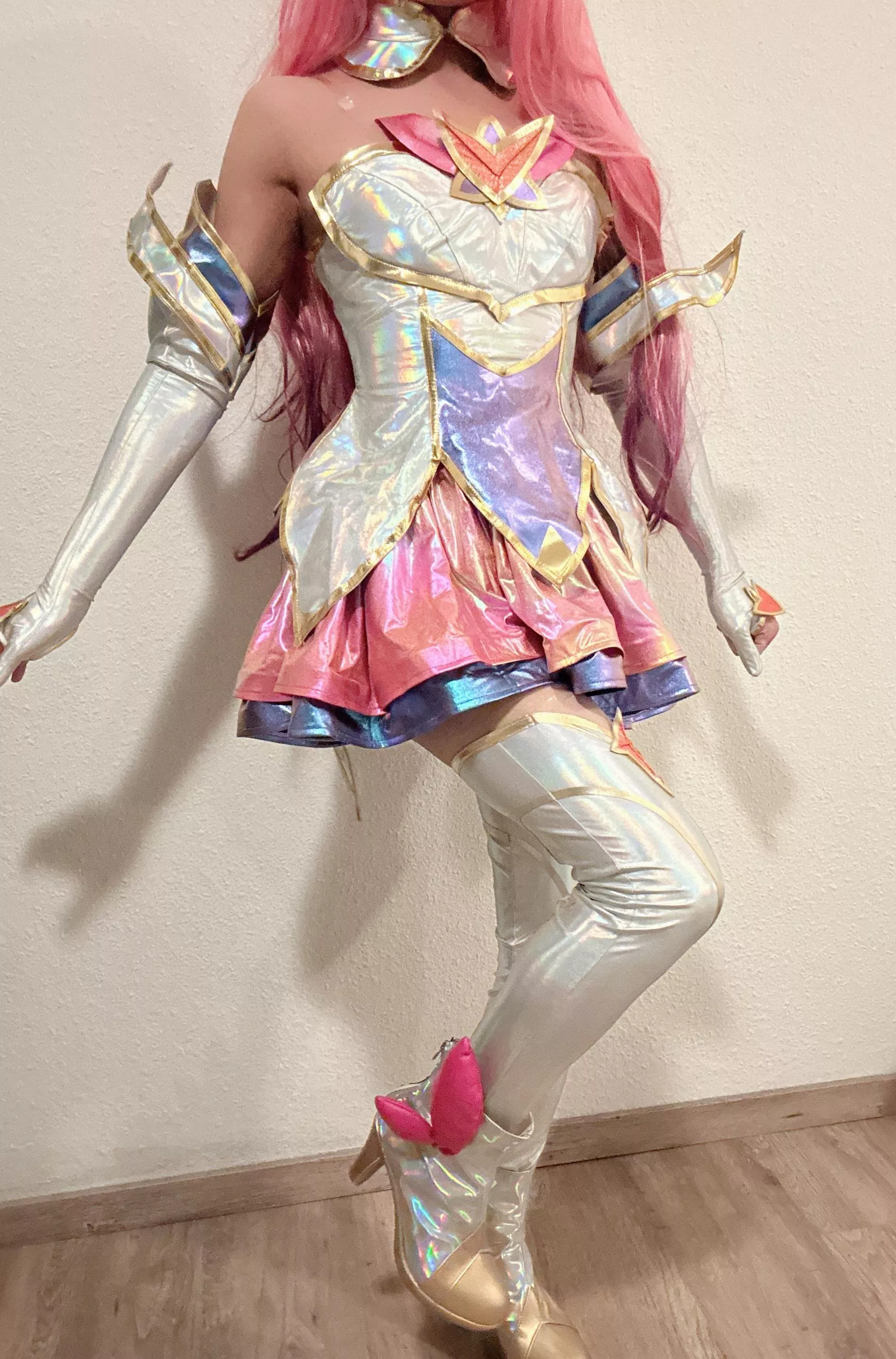 Femboy Star Guardian is here to rescue you💫💫(I even got the matching heels💕💕)