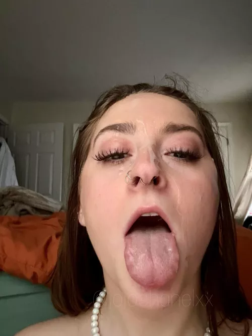 first time cum on my face, i neeeeed more