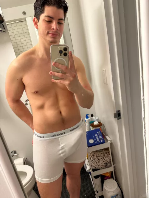 I always wake up with a bad case of morning wood ;)