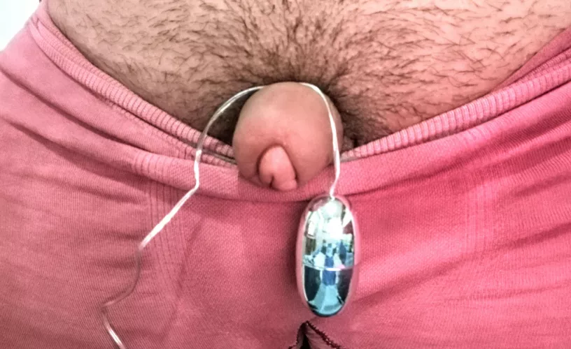 It's amazing how this toy puts my clit