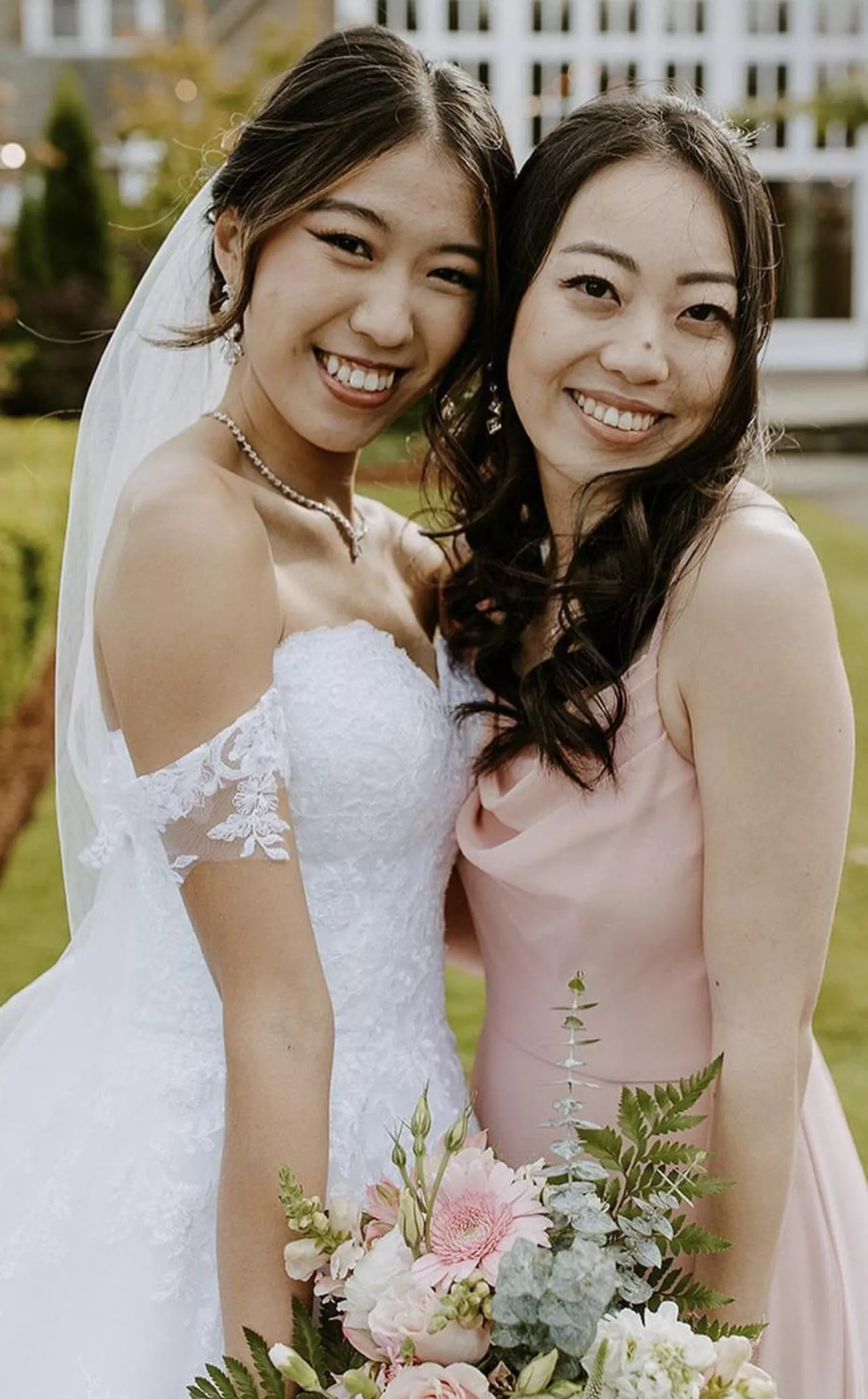 L or R for the best time 🤤