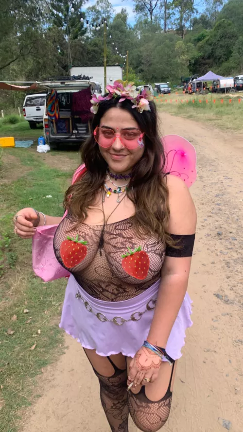 let's find a spot and fuck around this fest