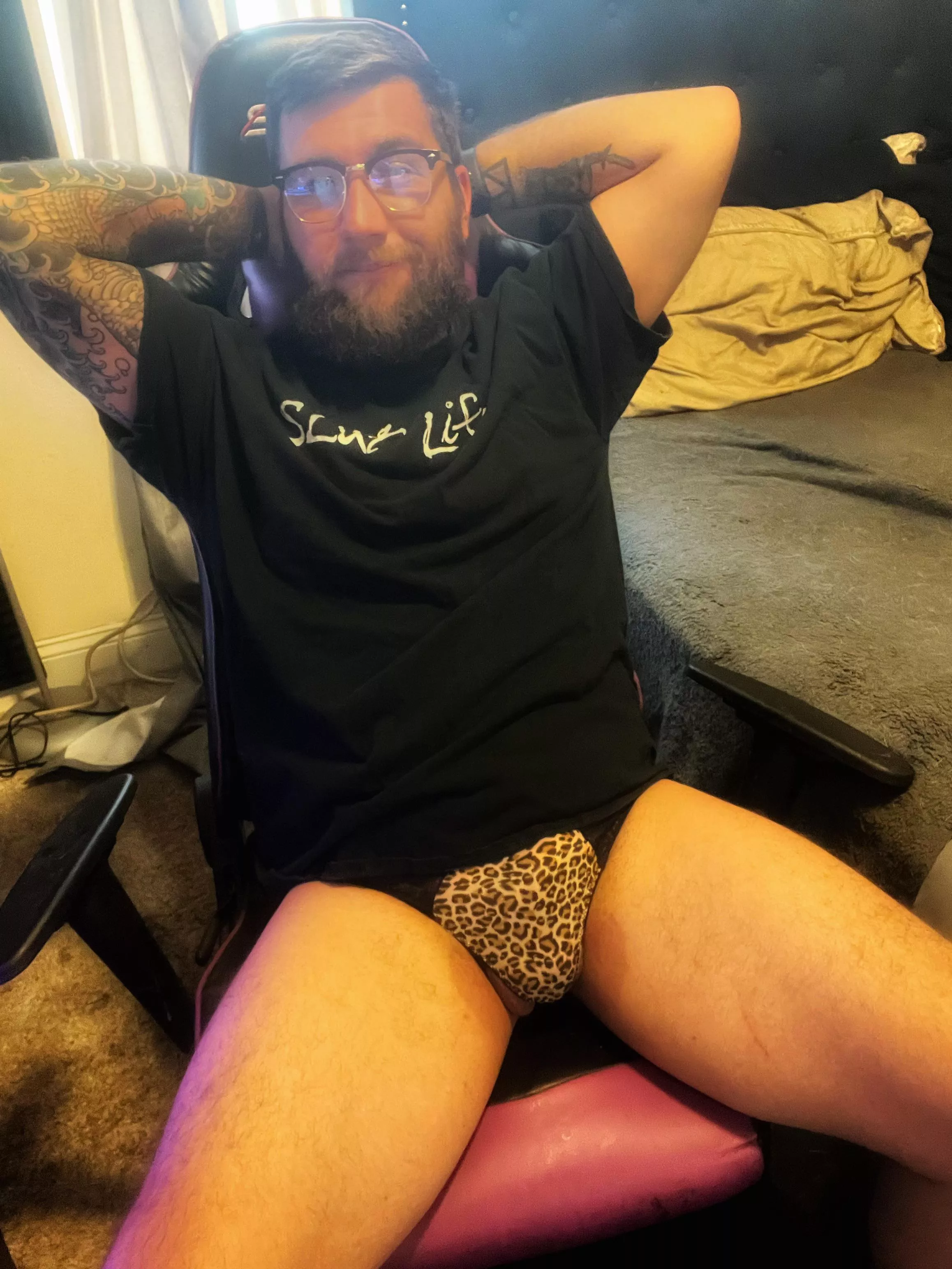 Lounging in leopard print 🥰