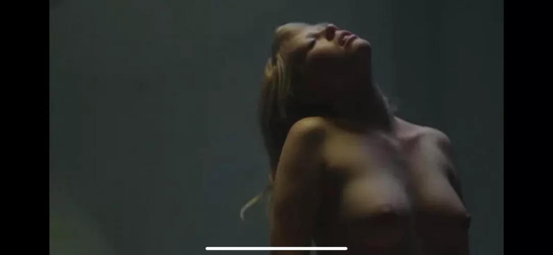Mia Goth's tits in Infinity Pool