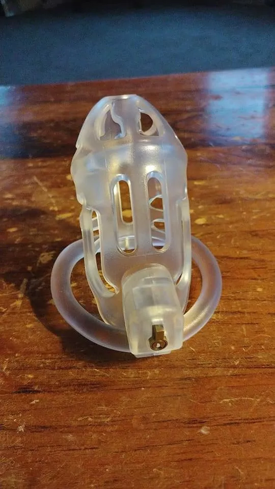 Mommy will humiliate the tiny clits of everyone who upv and say hi to this 😂🤏