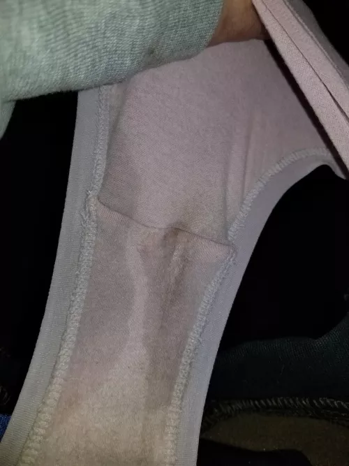 More workplace creaminess and pussy sweat