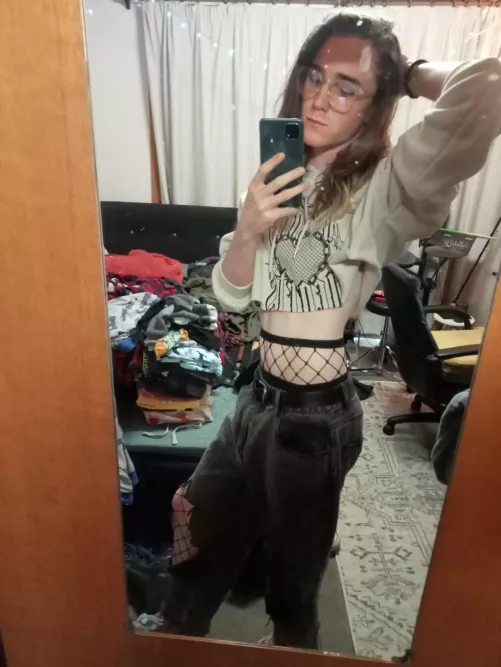 my new fave non-binary outfit!!