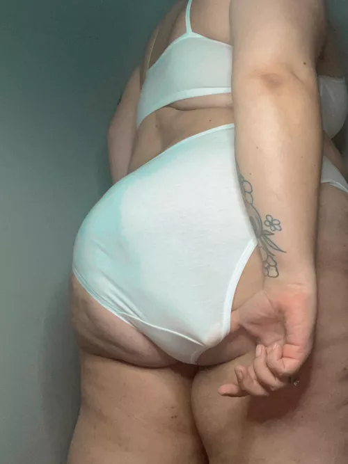 Nothing like crisp white panties