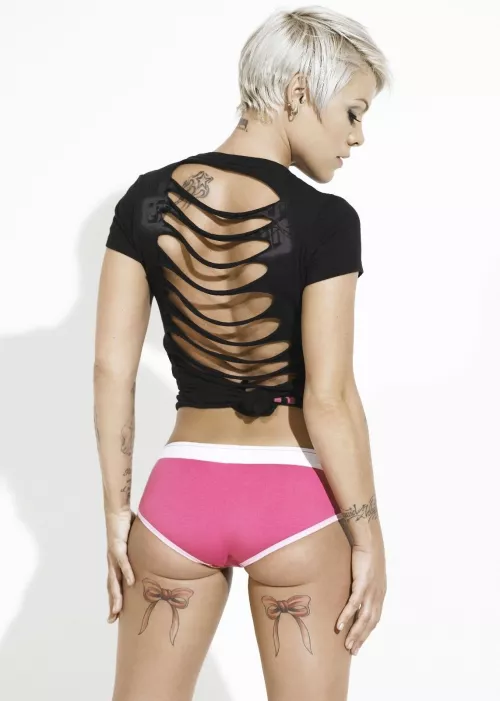 p!nk magazine photo shoot
